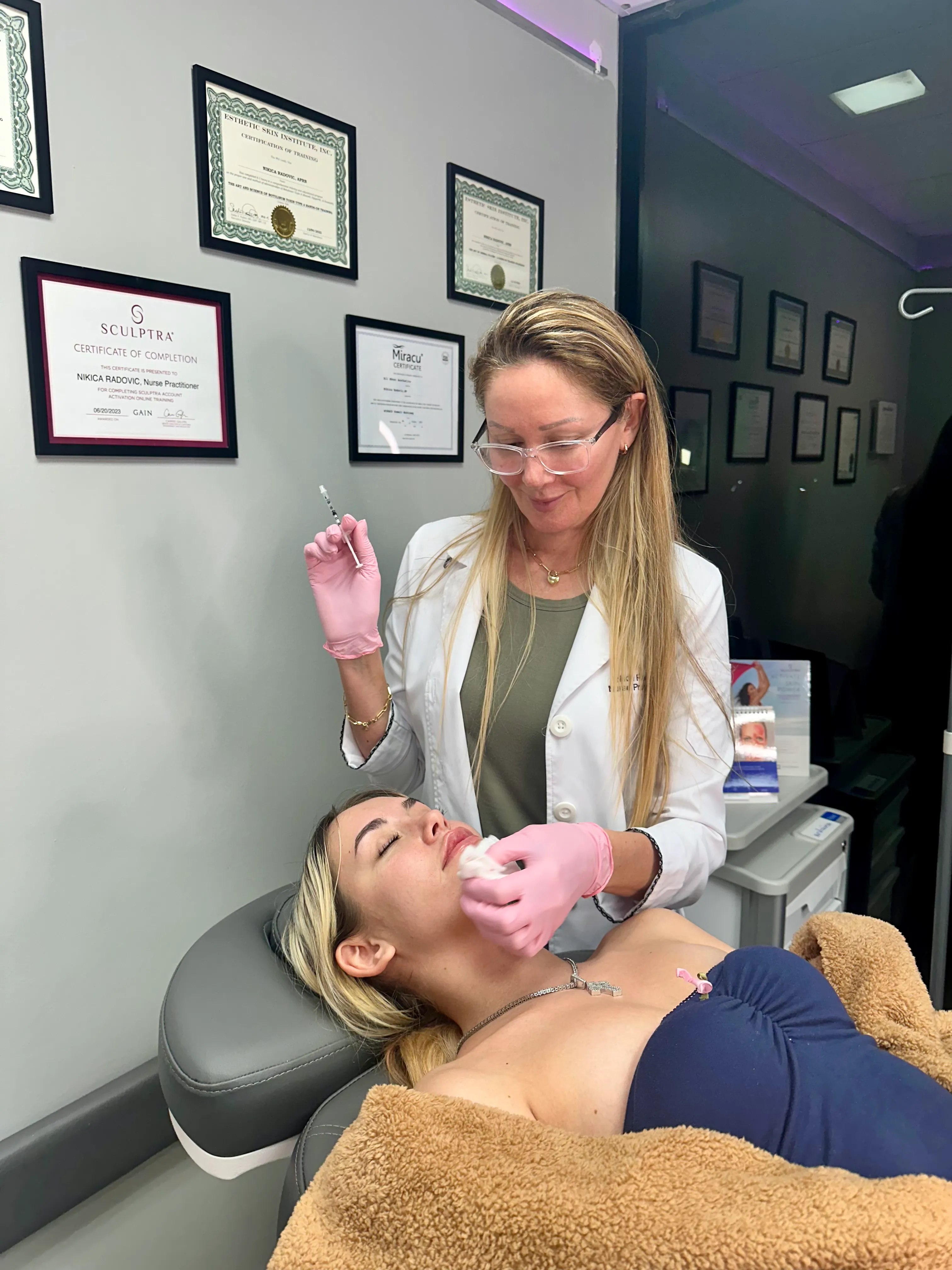 Niki Radovic: Master Injector - Board Certified Nurse Practitioner